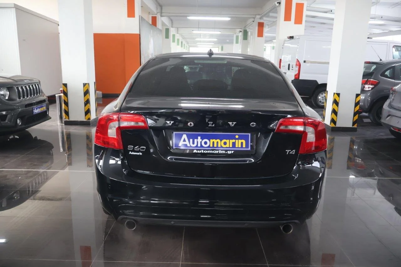 Volvo S60 - View model 5