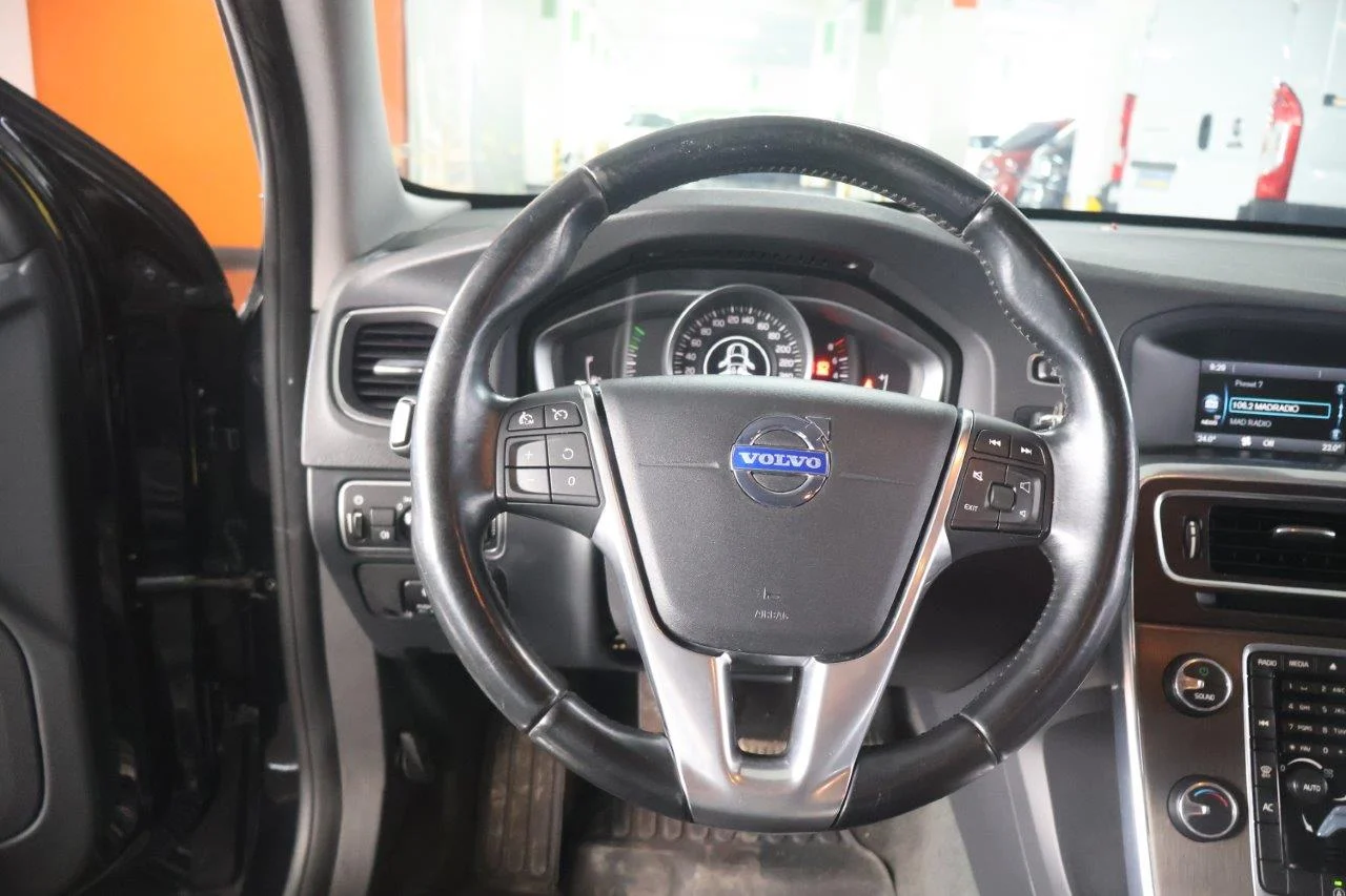 Volvo S60 - View model 20