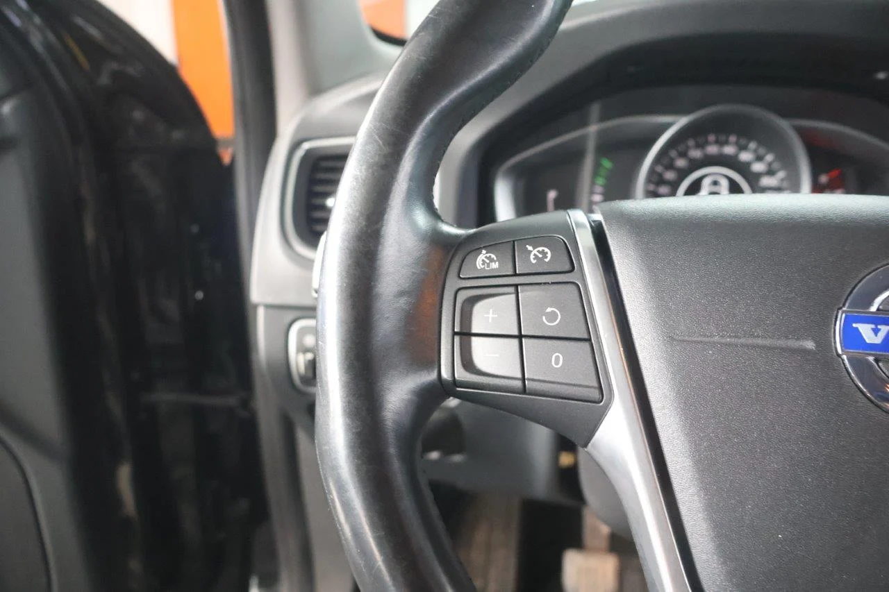 Volvo S60 - View model 21