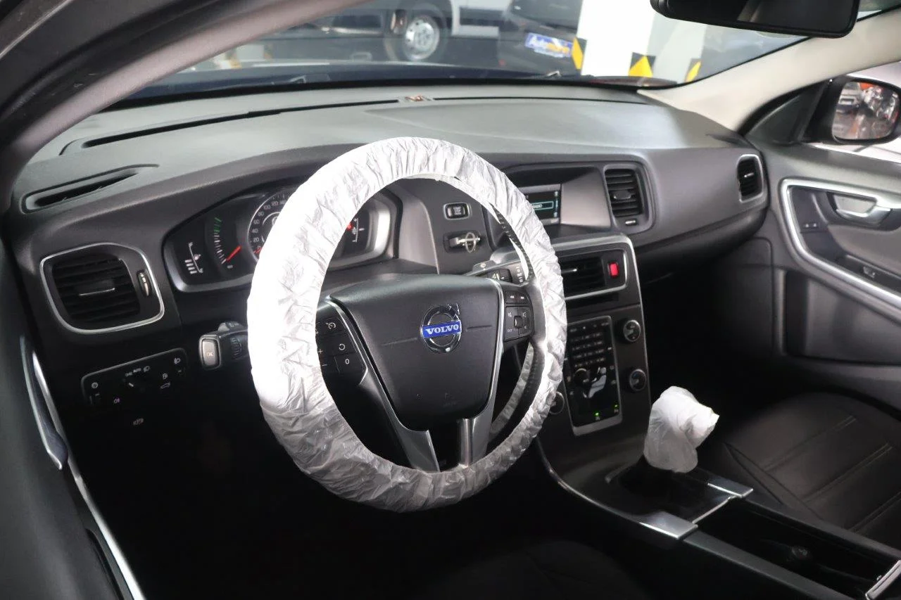 Volvo S60 - View model 44
