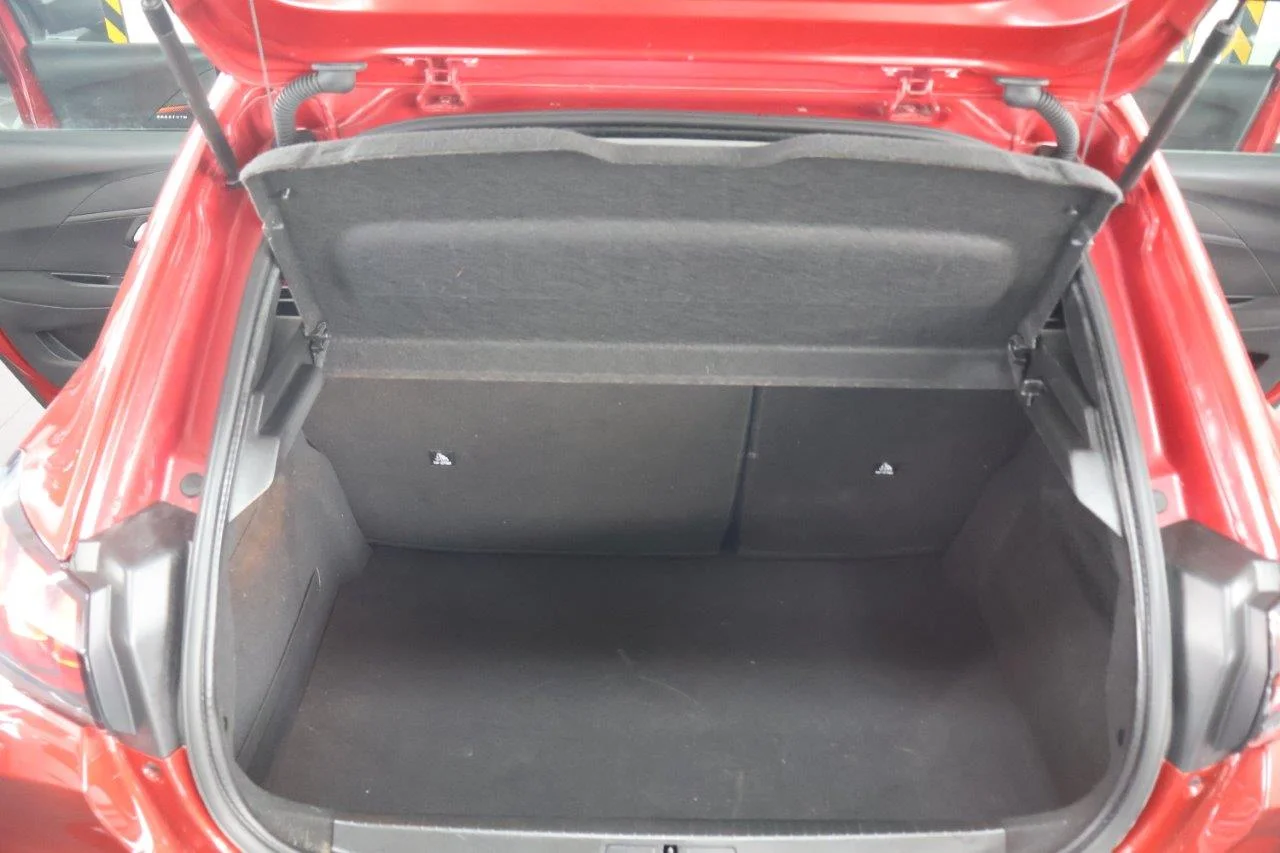Peugeot 208 - View model 41