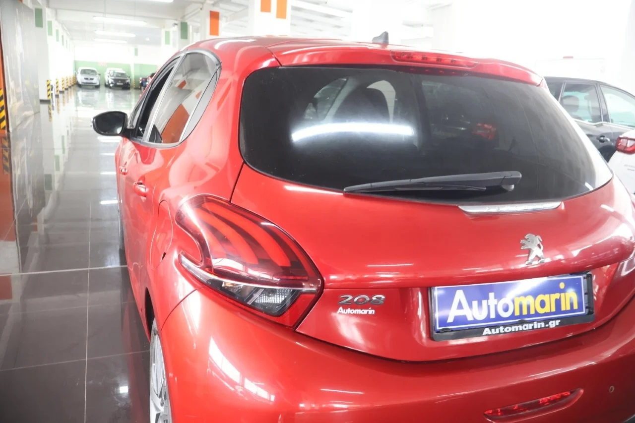 Peugeot 208 - View model 11
