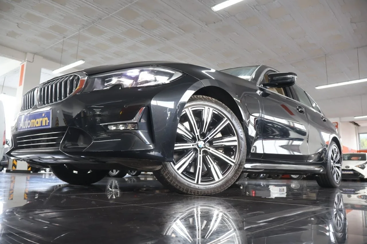 View 2 - Bmw 330 - 2021