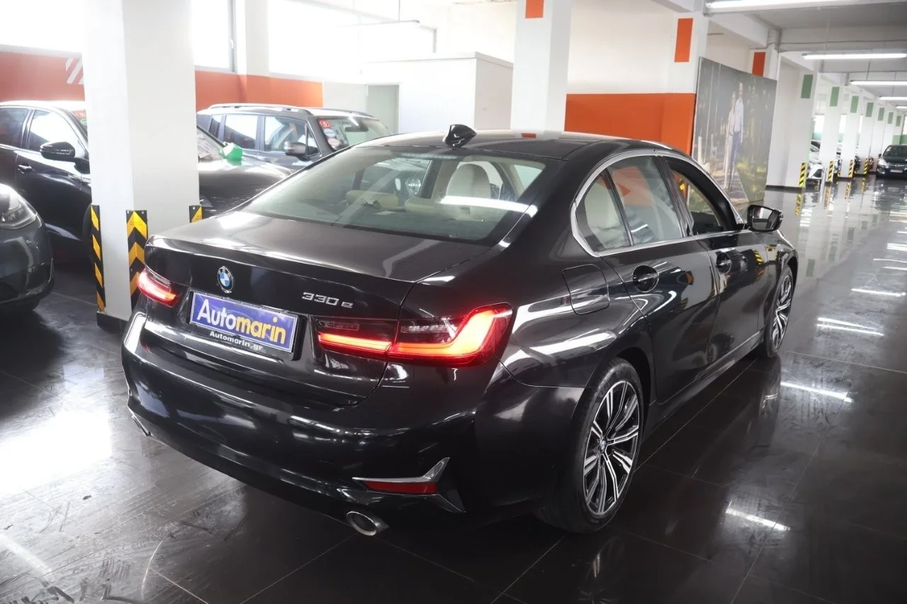 View 5 - Bmw 330 - 2021