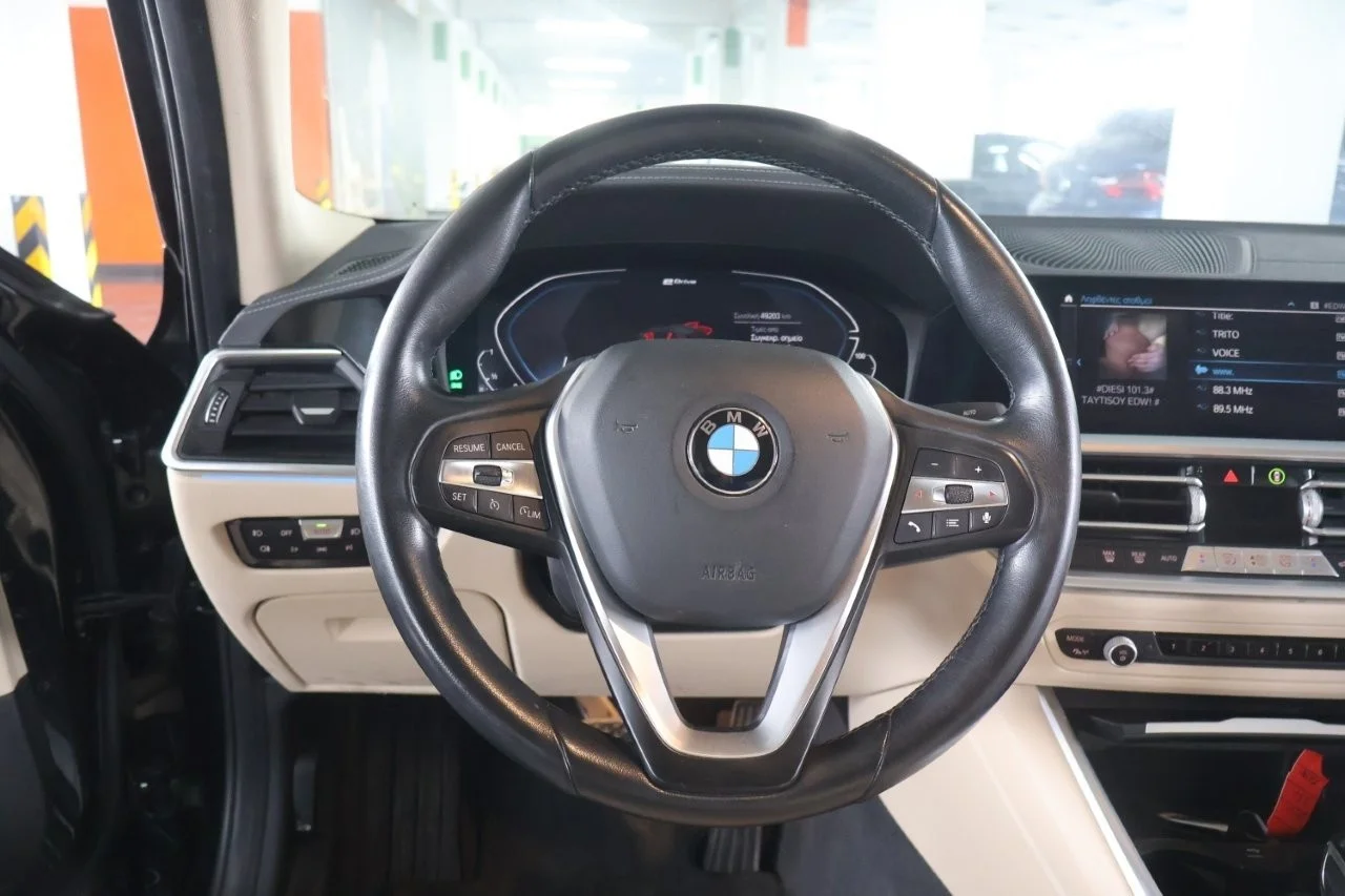 Bmw 330 - View model 21