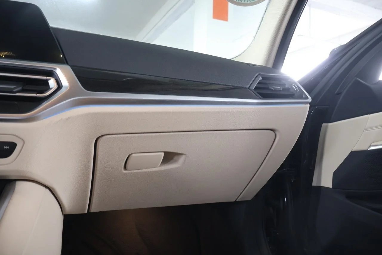 Bmw 330 - View model 27