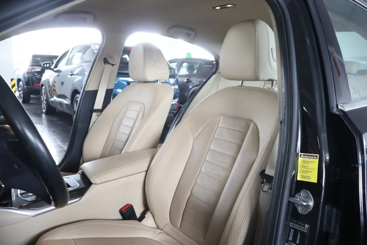 Bmw 330 - View model 35
