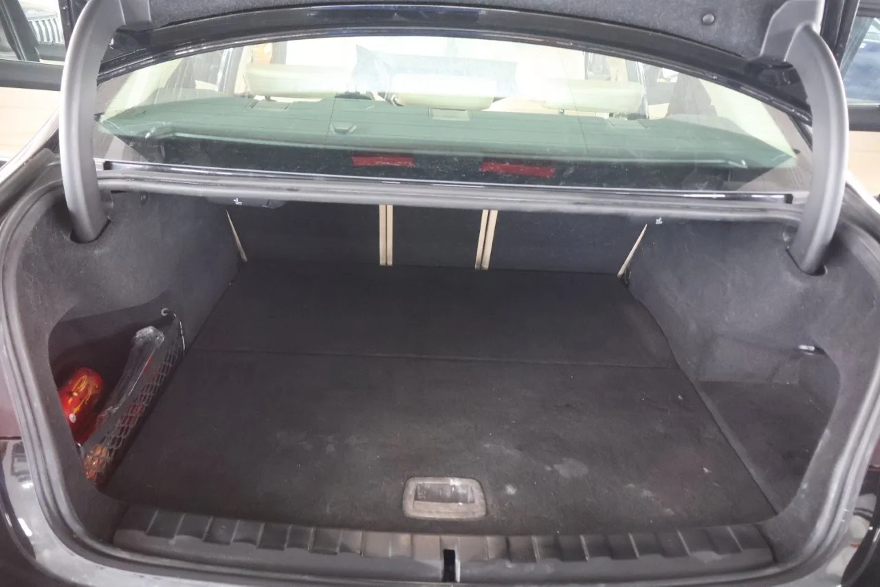 Bmw 330 - View model 43