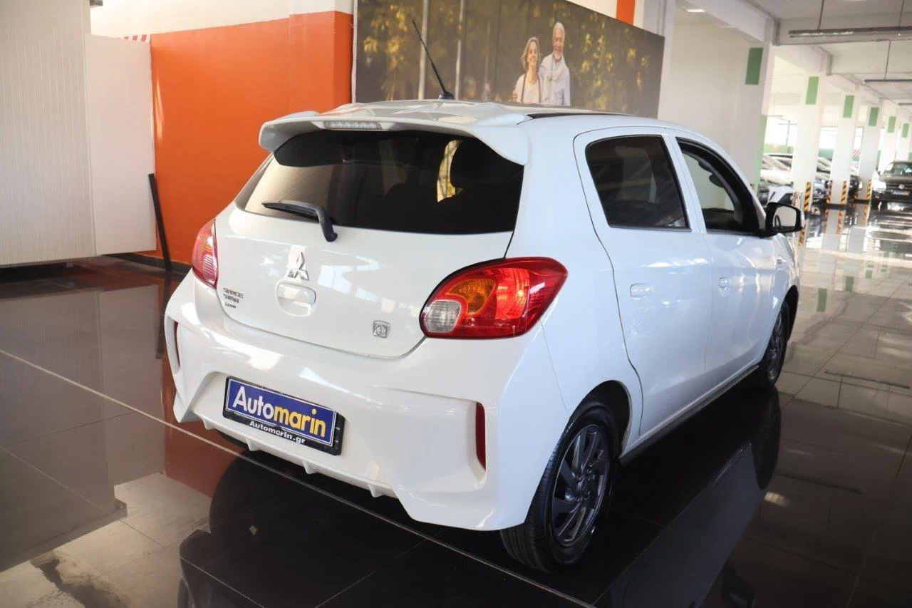 View 5 - Mitsubishi Space Star - 2022