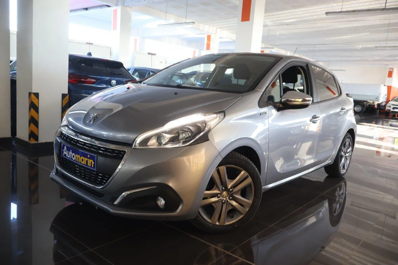 View 1 - Peugeot 208 - 2019