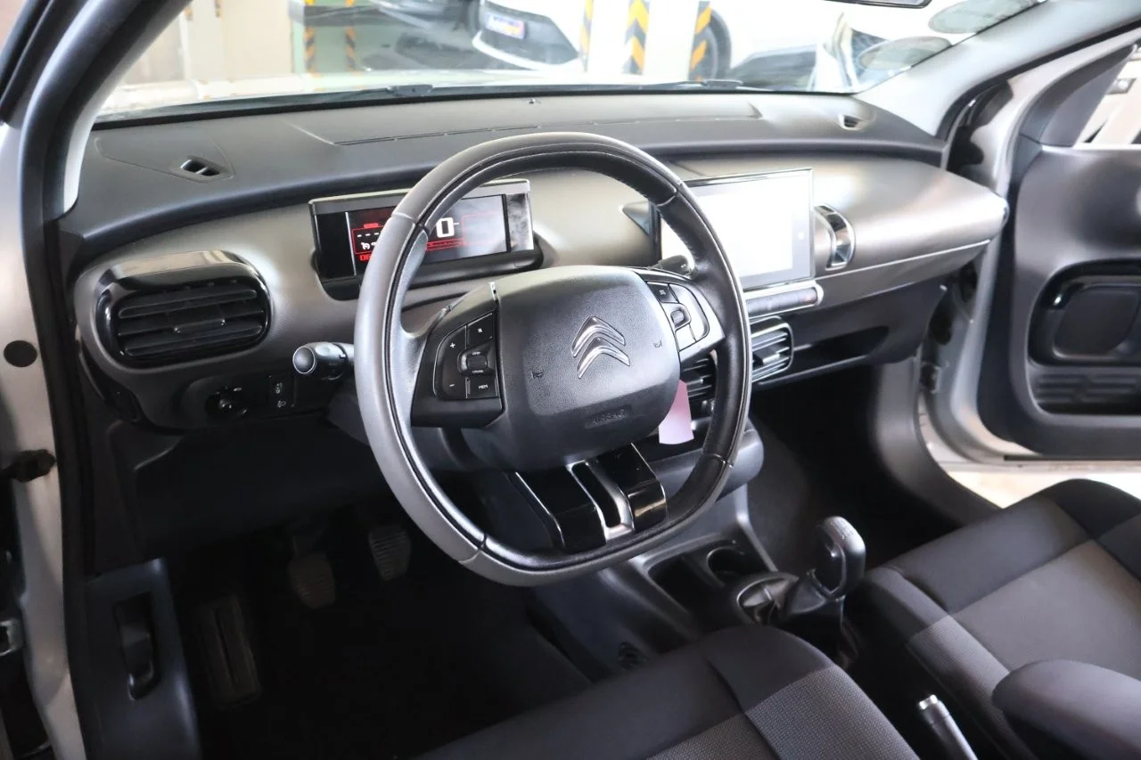 Citroen C4 Cactus - View model 27