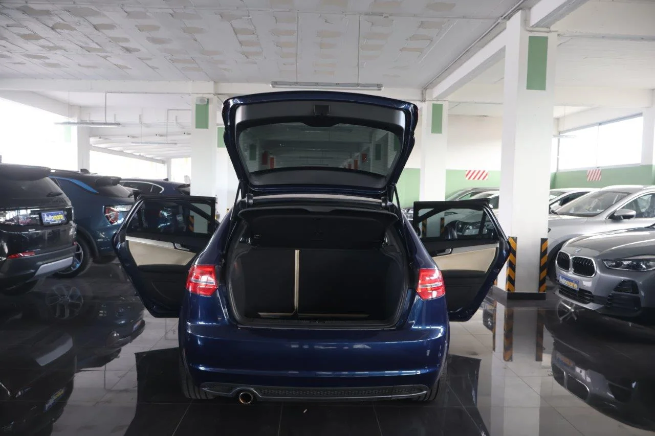Audi A3 - View model 8