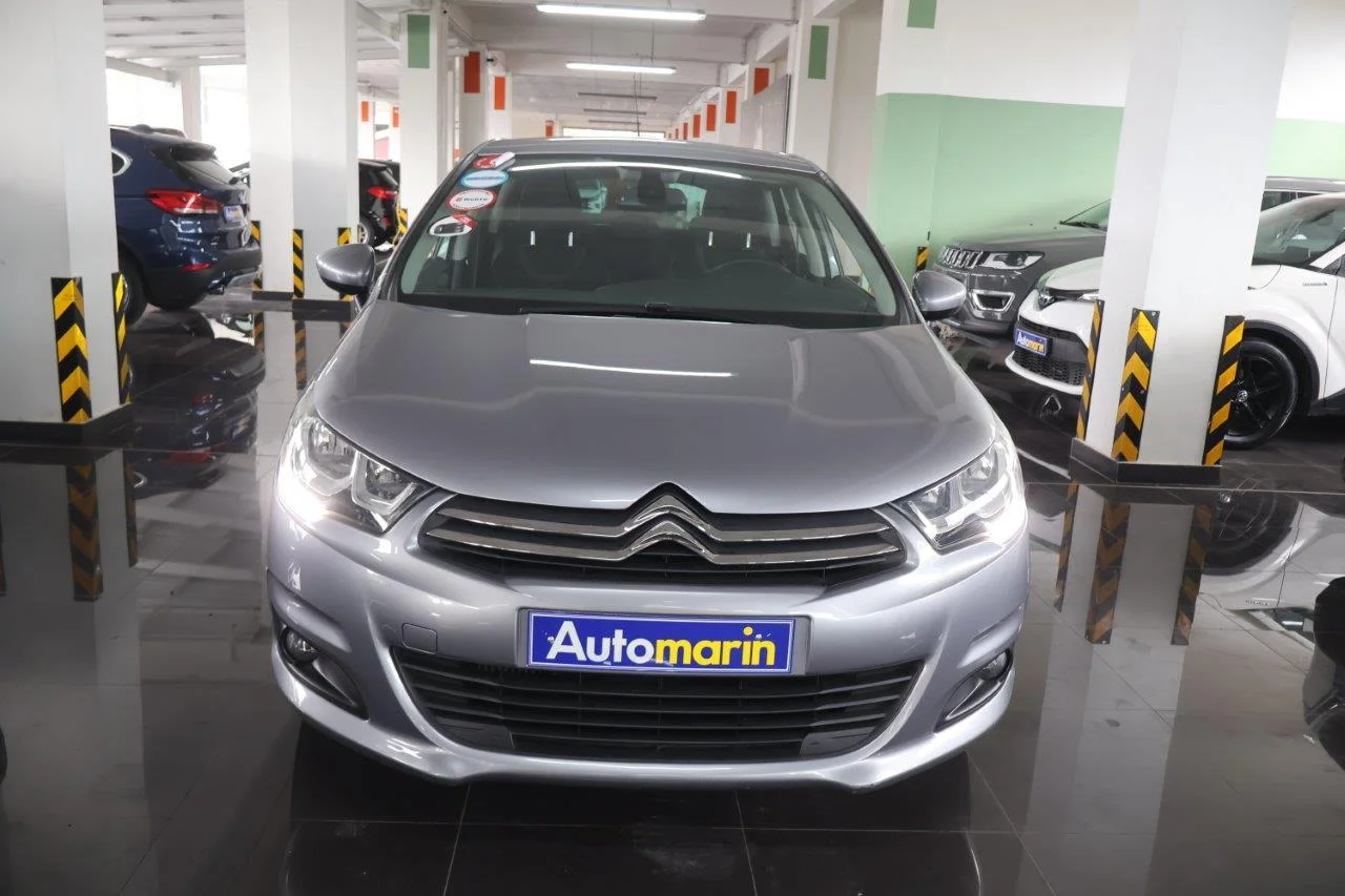 View 3 - Citroen C4 - 2017