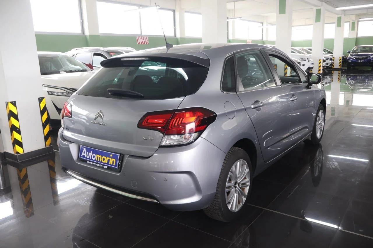 View 5 - Citroen C4 - 2017