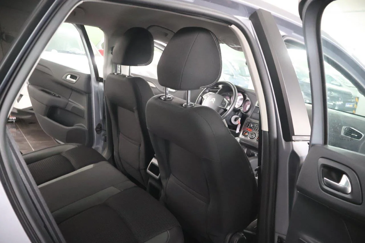 Citroen C4 - View model 35