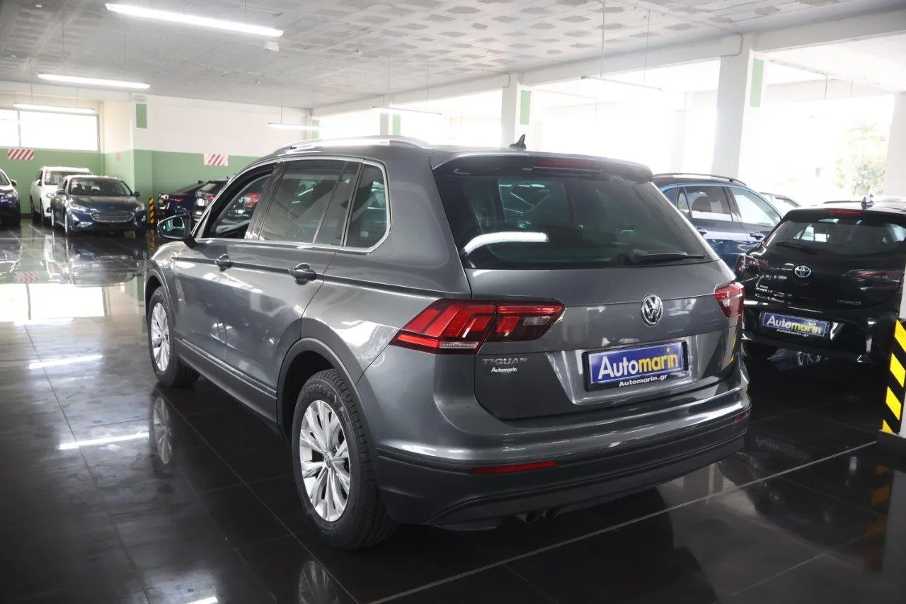 Volkswagen Tiguan - View model 6