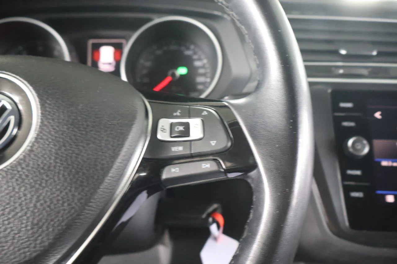 Volkswagen Tiguan - View model 25
