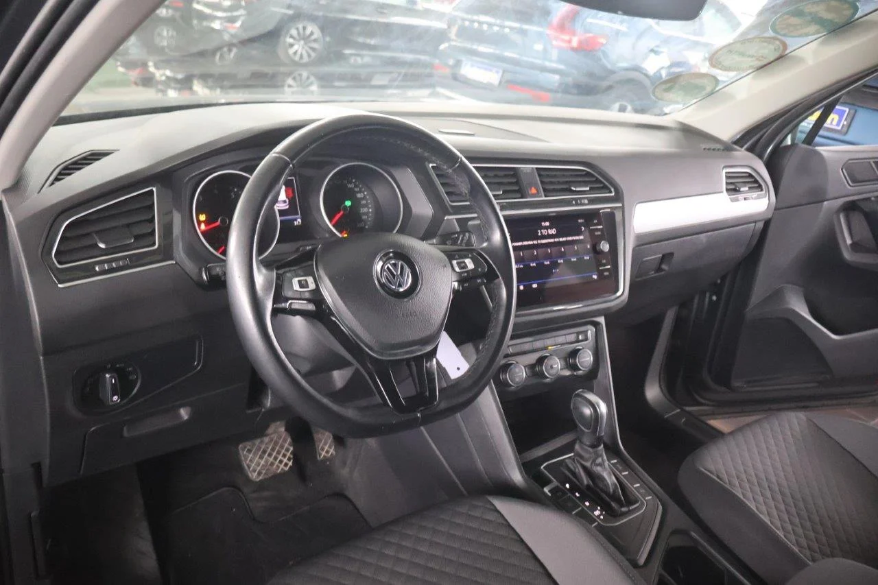 Volkswagen Tiguan - View model 30