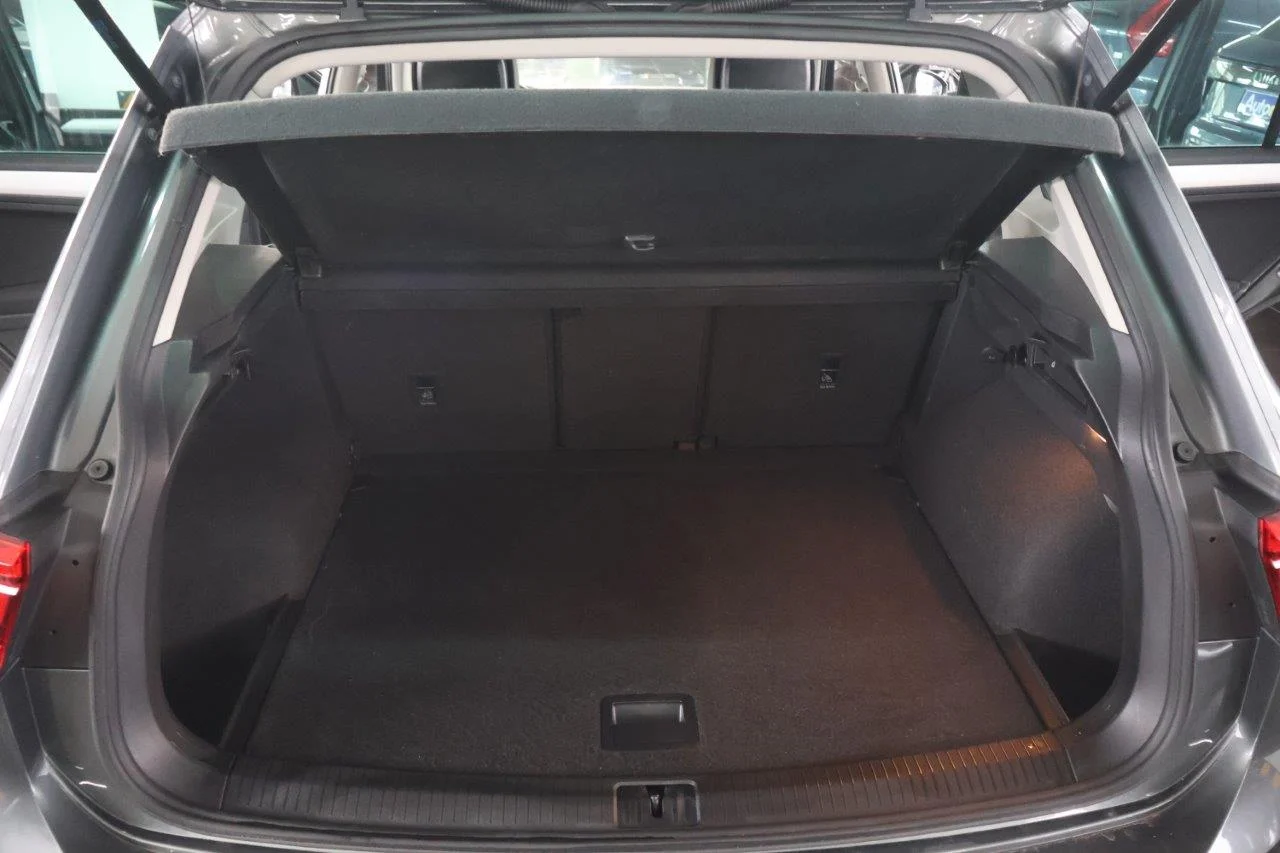 Volkswagen Tiguan - View model 45