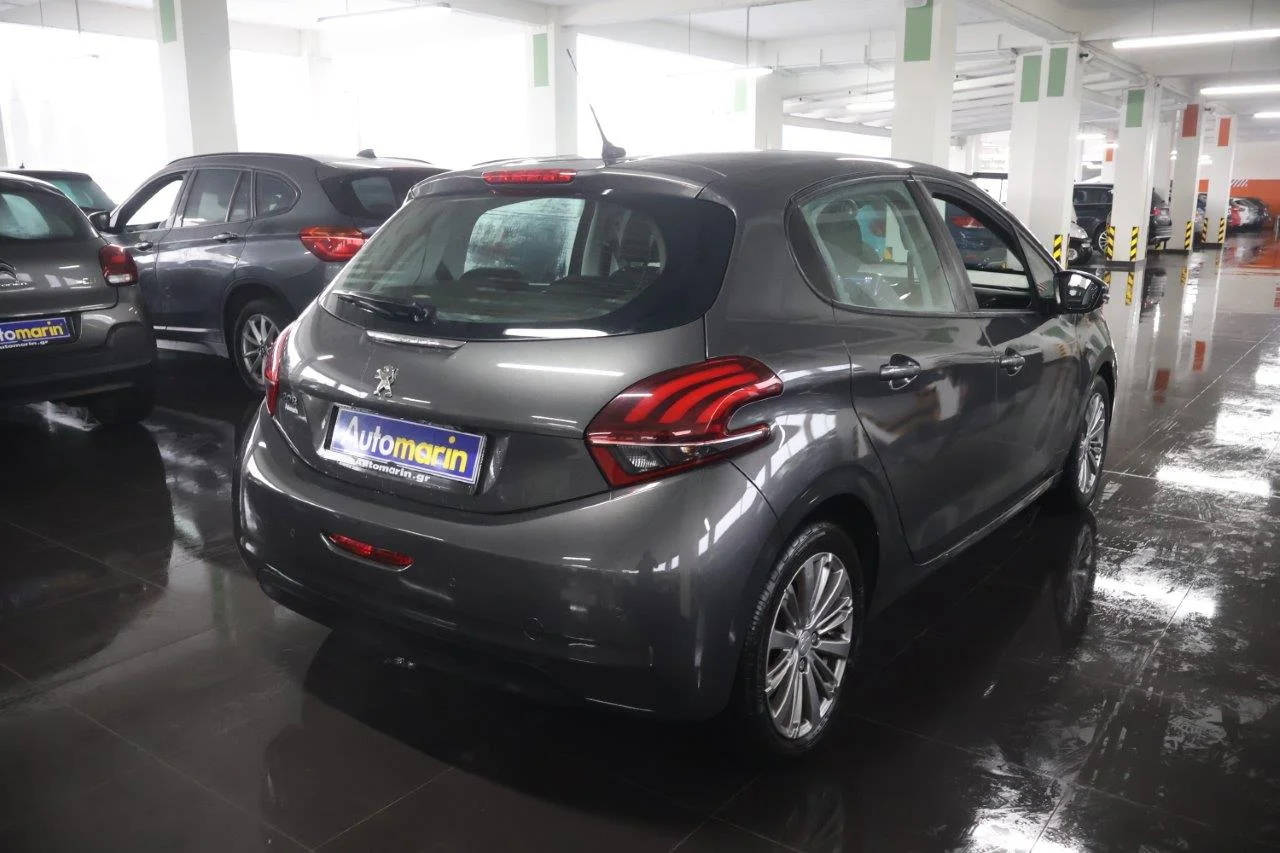 View 5 - Peugeot 208 - 2019