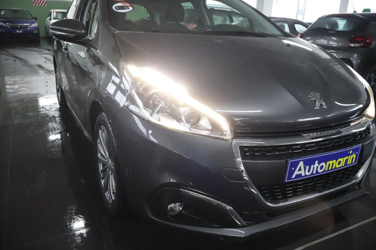 Peugeot 208 - View model 16