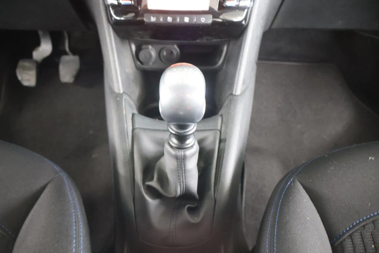 Peugeot 208 - View model 23