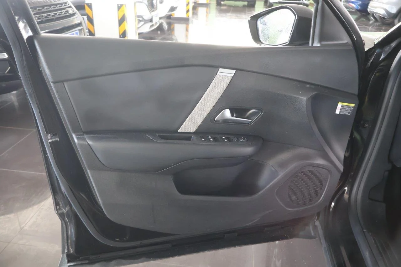 Citroen C4 X - View model 30
