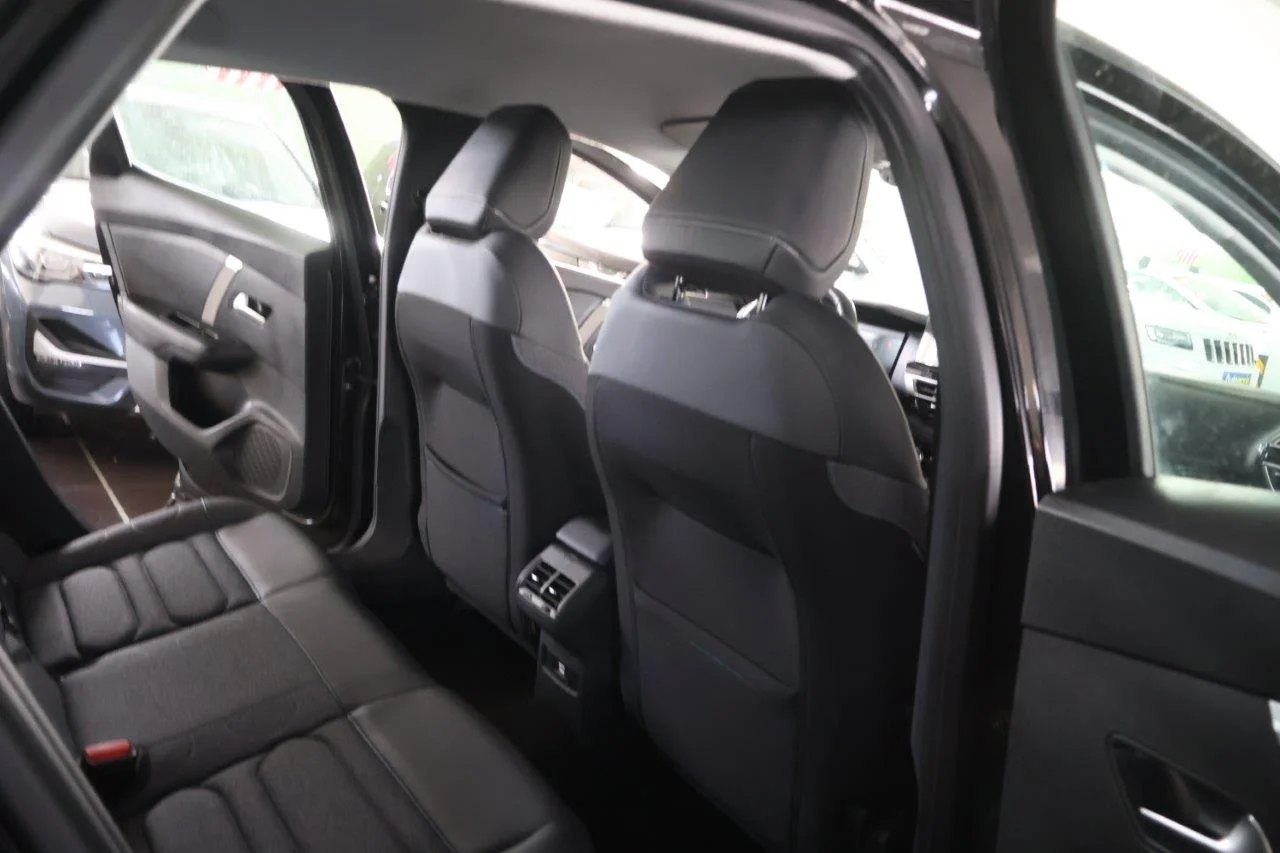 Citroen C4 X - View model 36