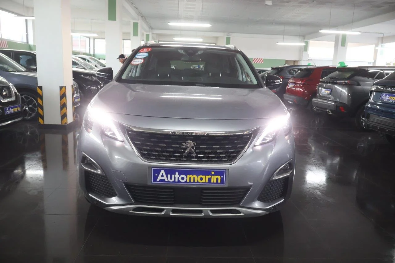 View 3 - Peugeot 3008 - 2019