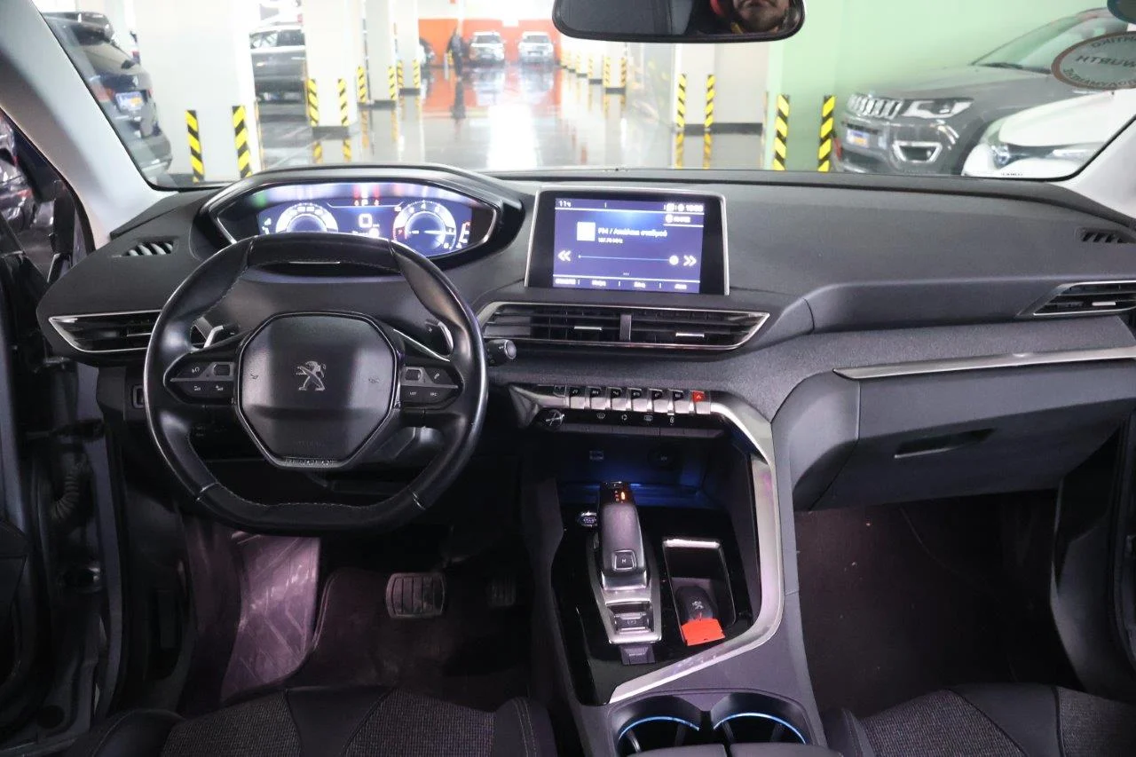 Peugeot 3008 - View model 18