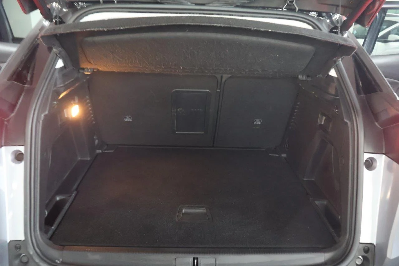Peugeot 3008 - View model 41