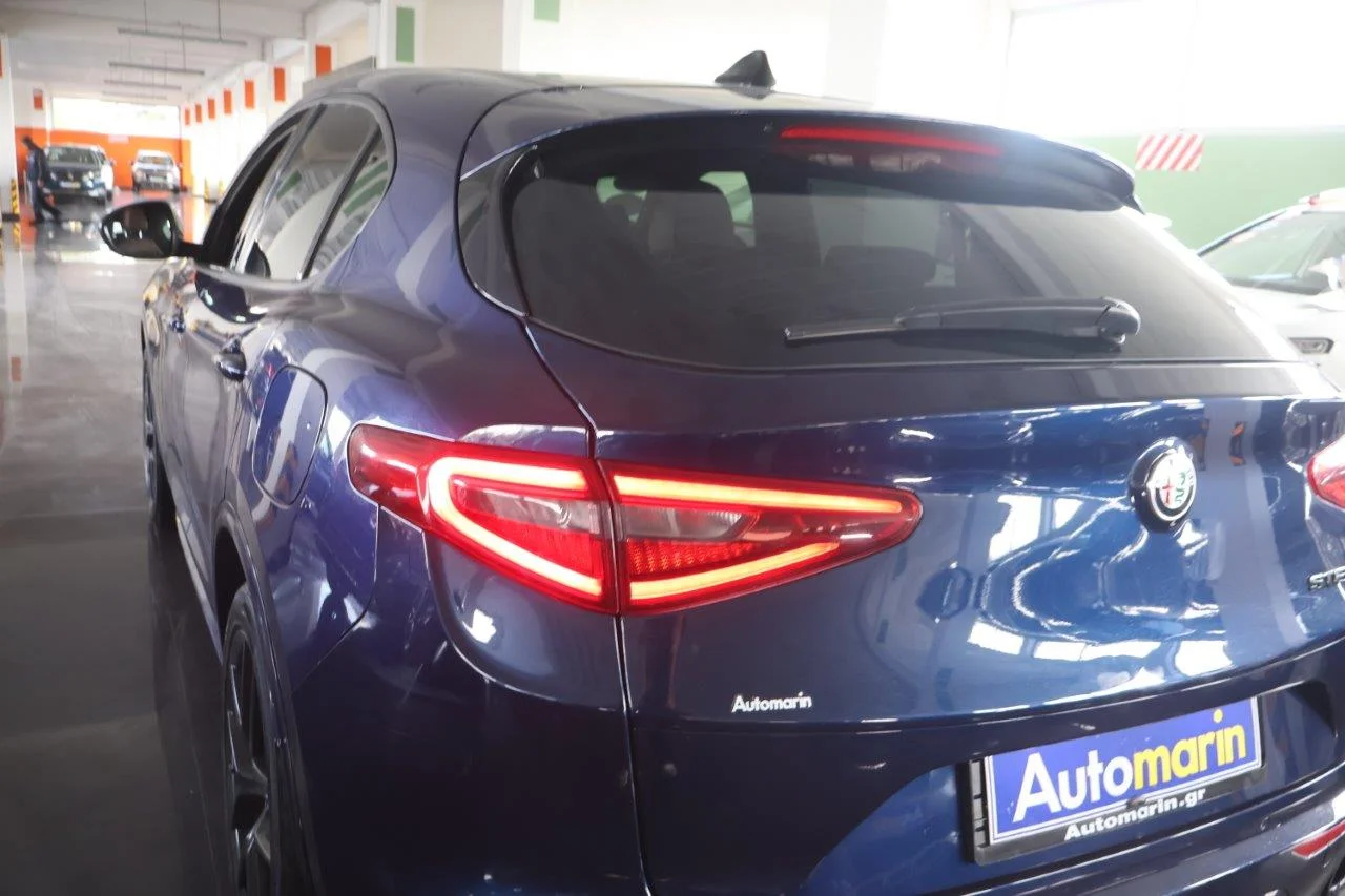 Alfa Romeo Stelvio - View model 11