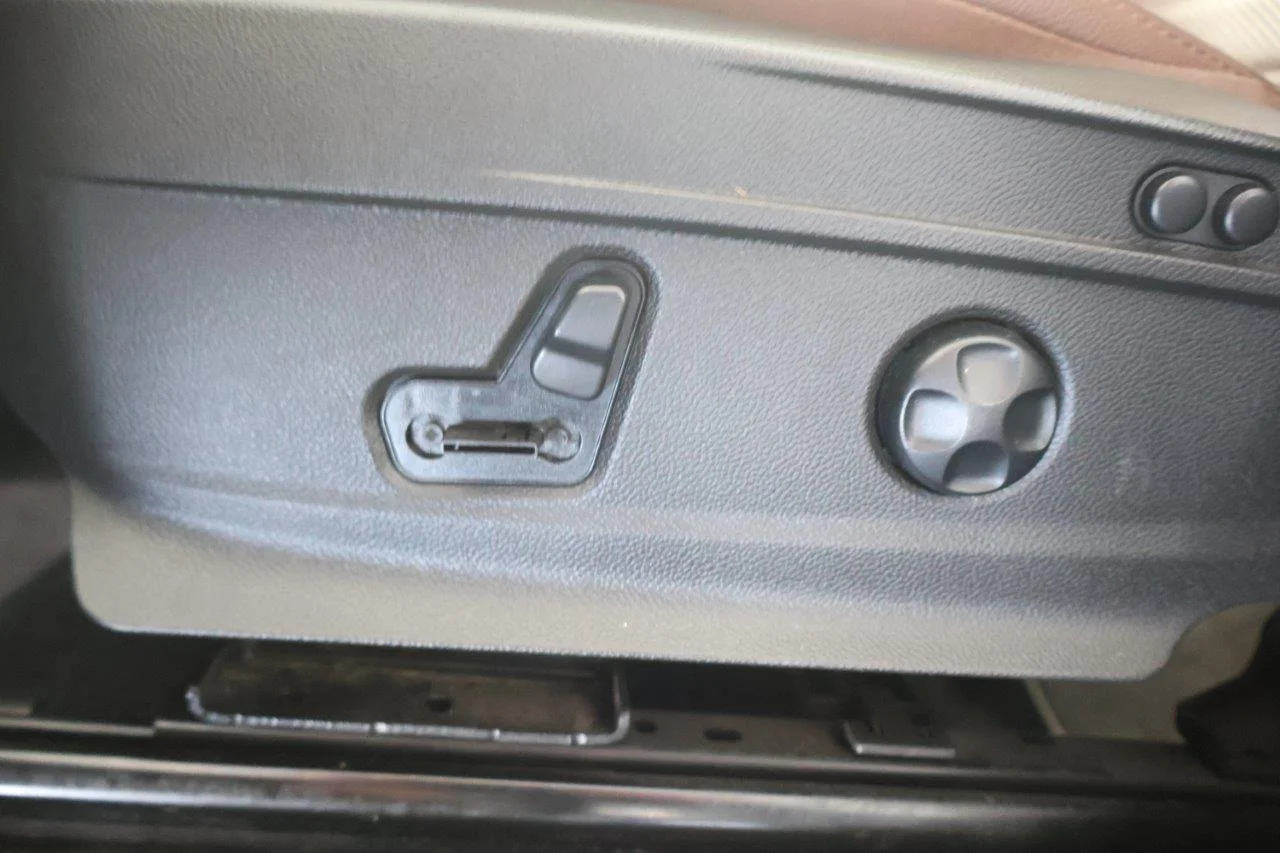 Alfa Romeo Stelvio - View model 36