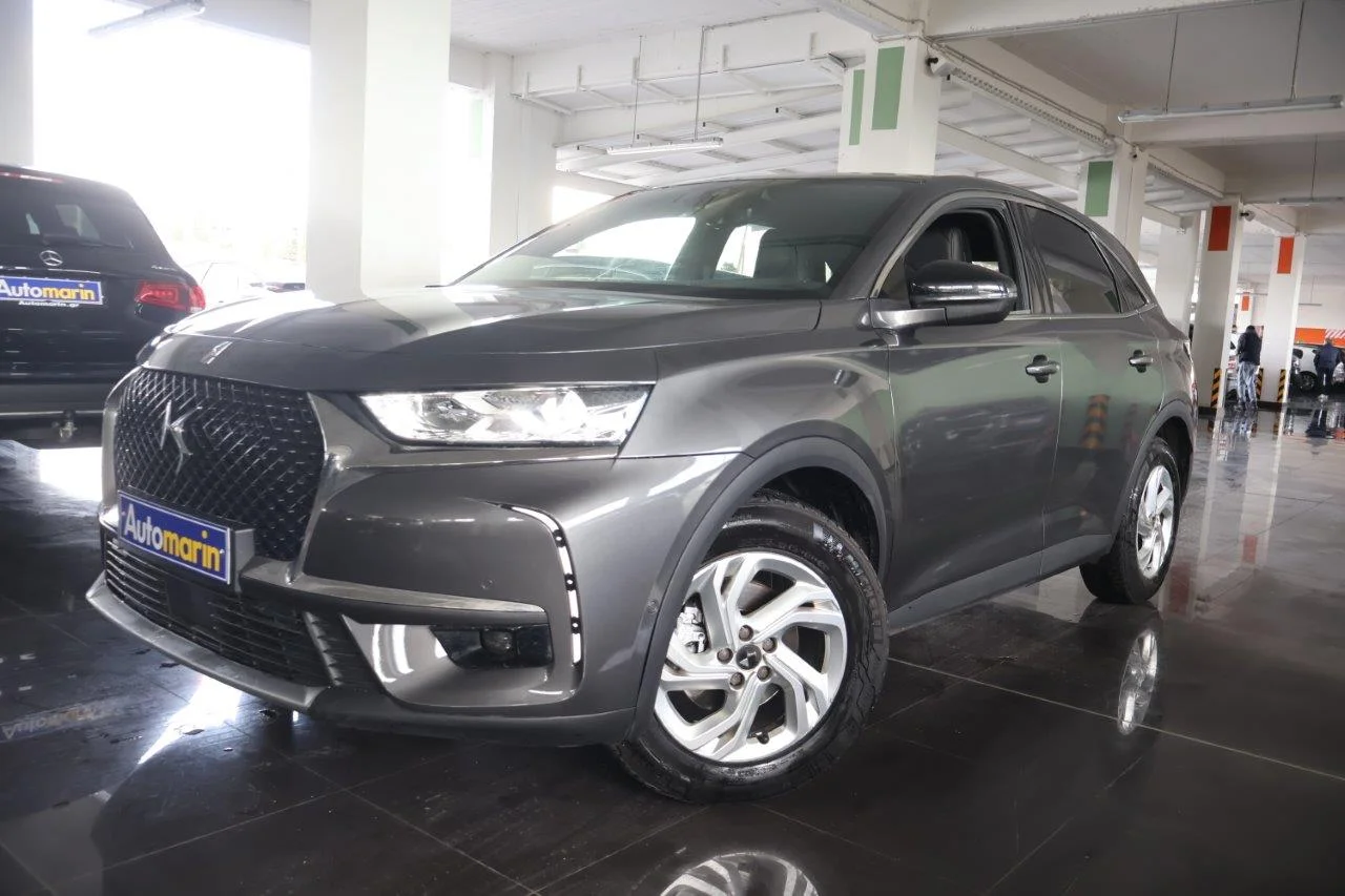 View 1 - DS DS7 - 2019