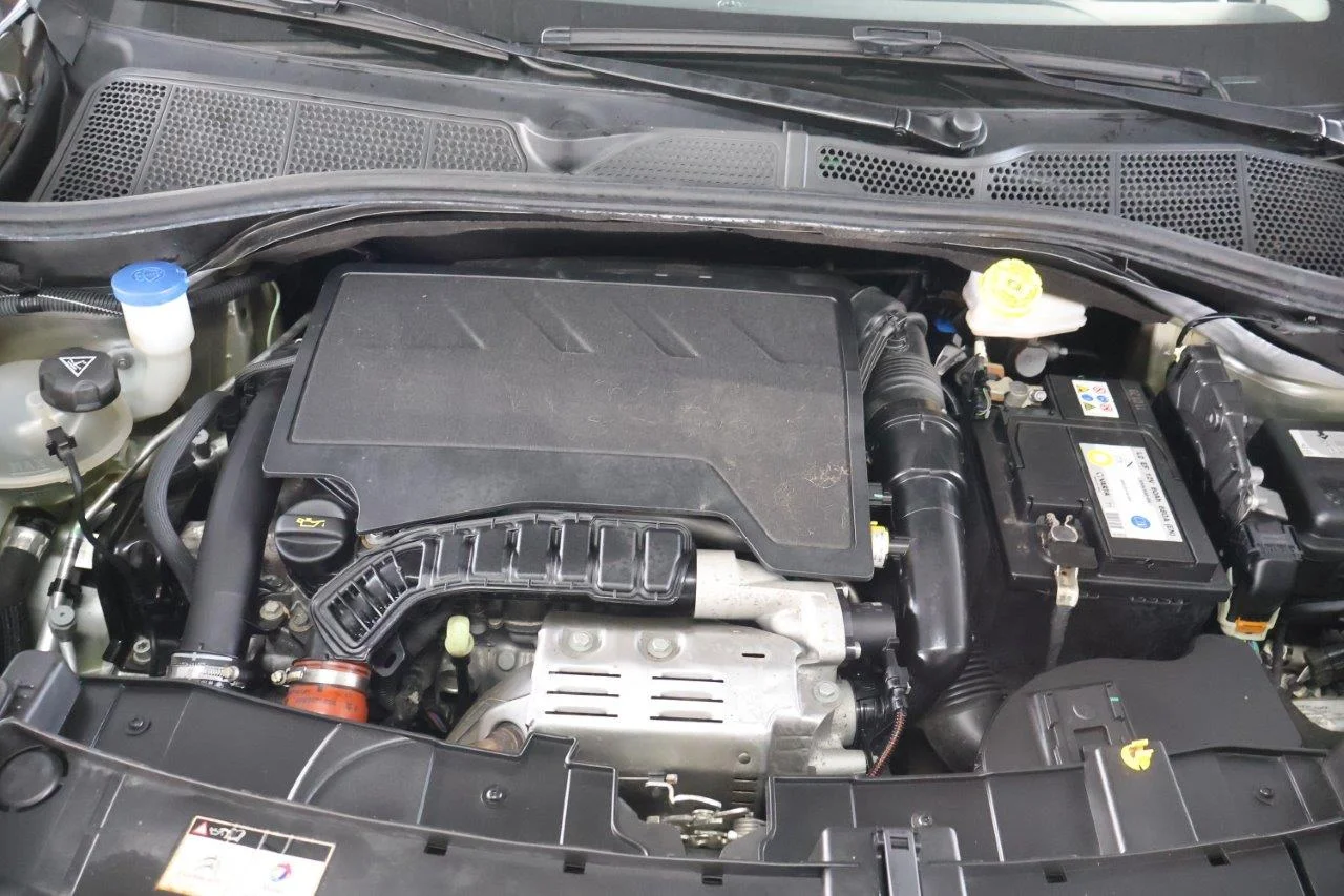 Citroen C4 Cactus - View model 44