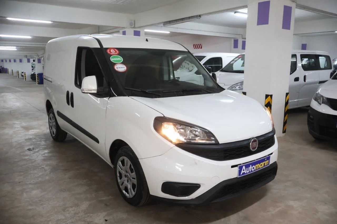 View 4 - Fiat Doblo - 2021