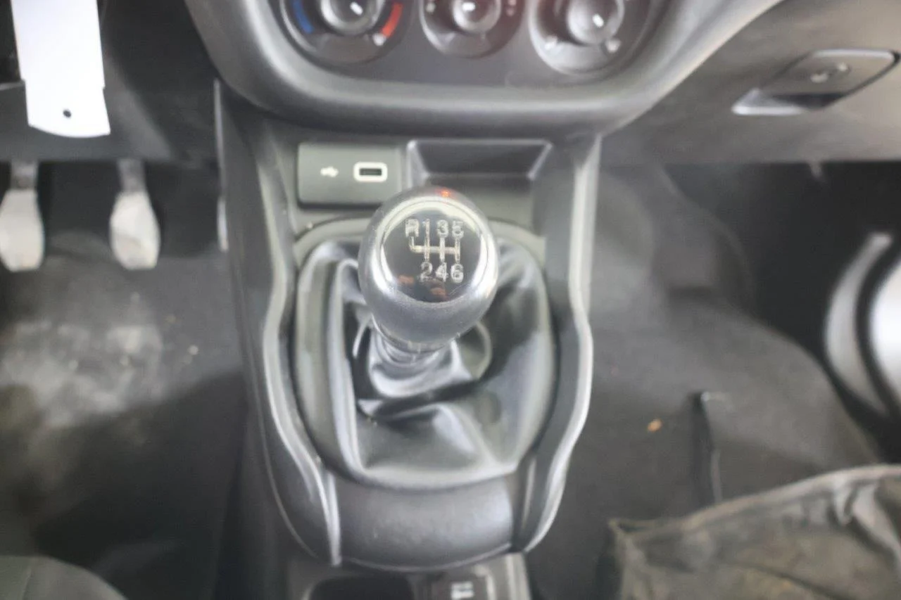 Fiat Doblo - View model 25