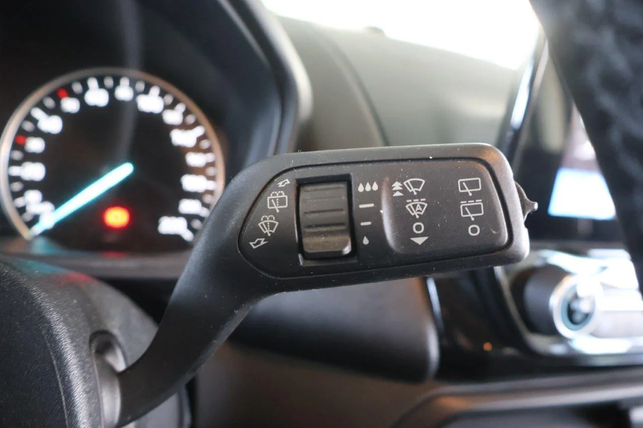 Ford EcoSport - View model 29
