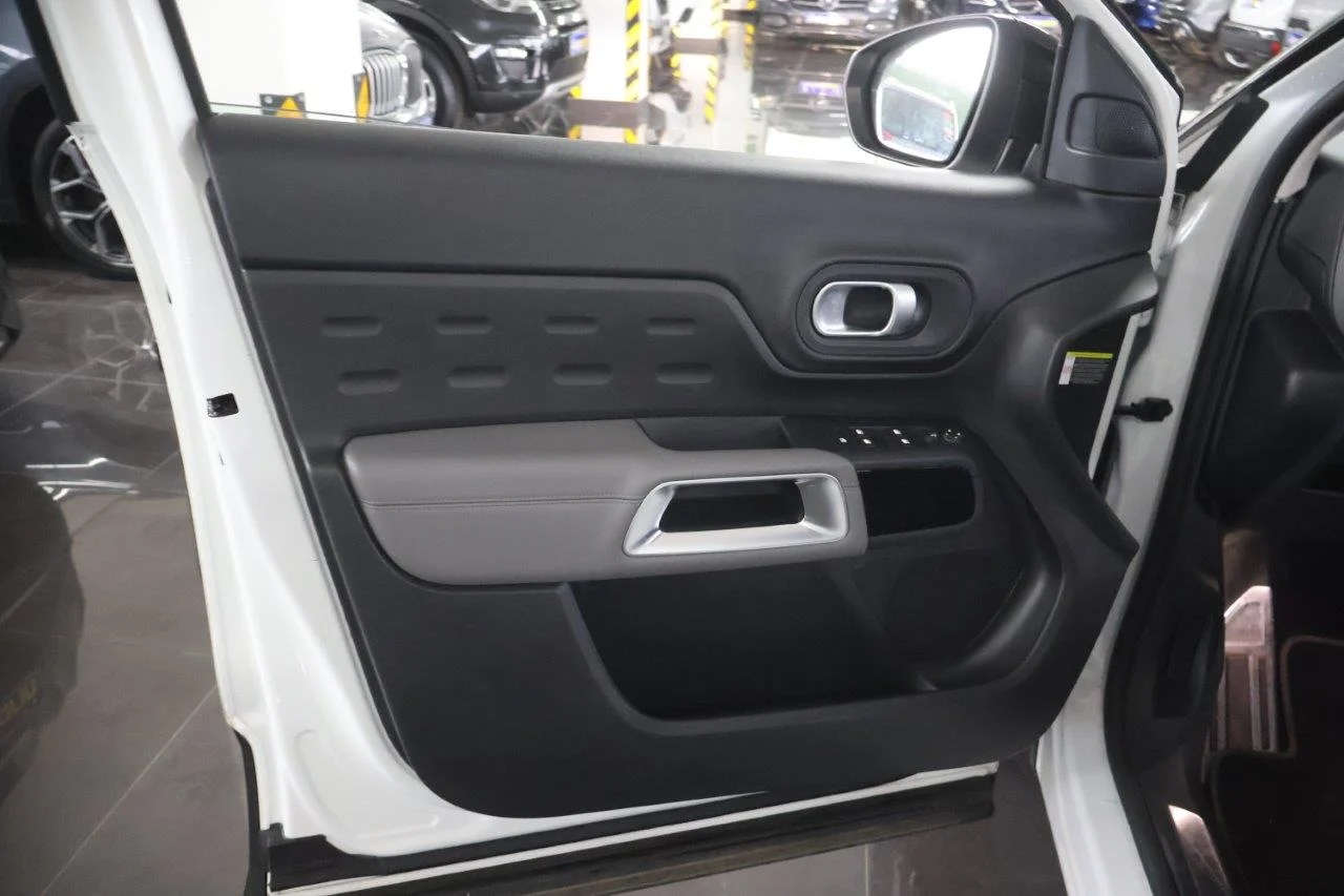 Citroen C5 Aircross - View model 30