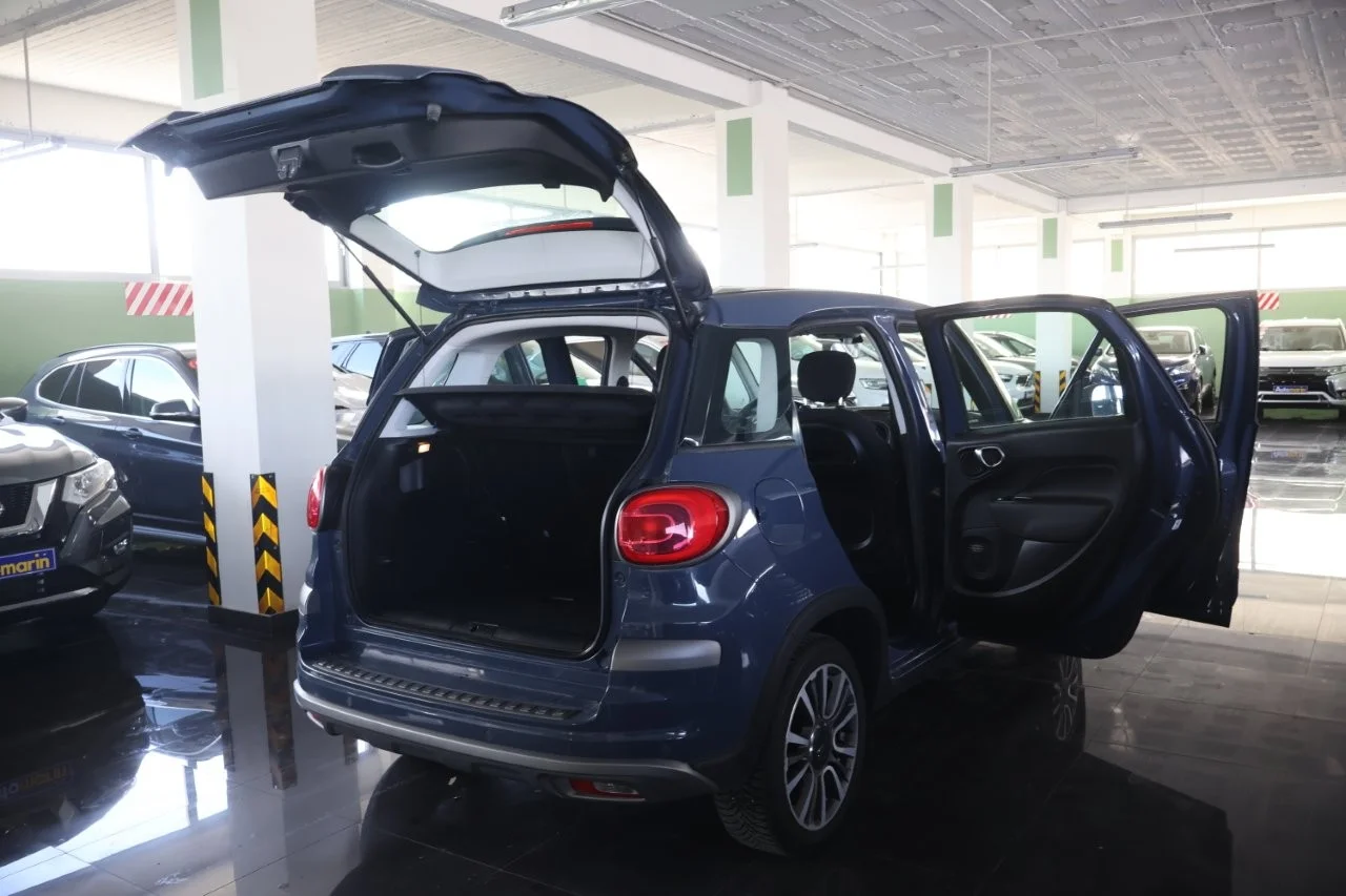 Fiat 500L - View model 7