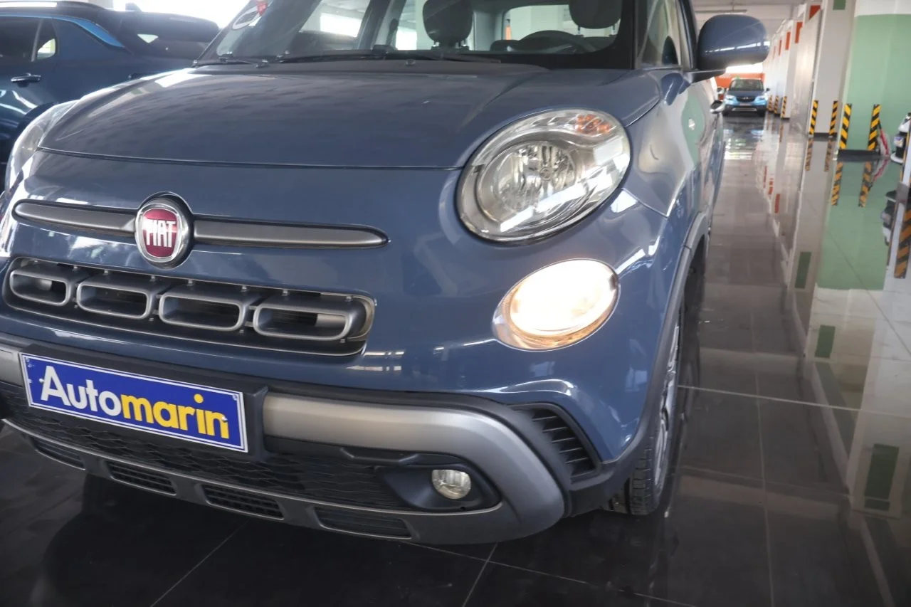 Fiat 500L - View model 15