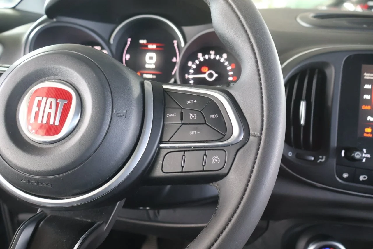 Fiat 500L - View model 22