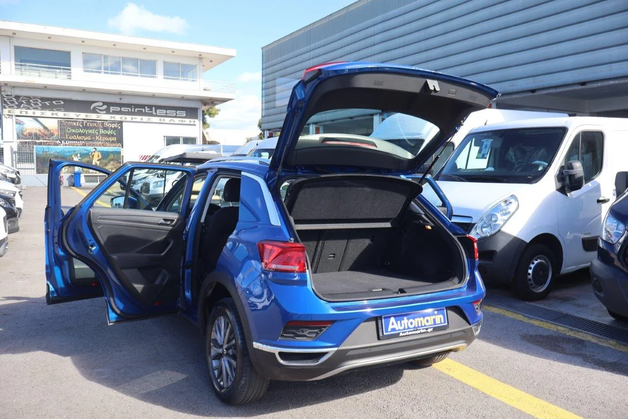 Volkswagen T-Roc - View model 8