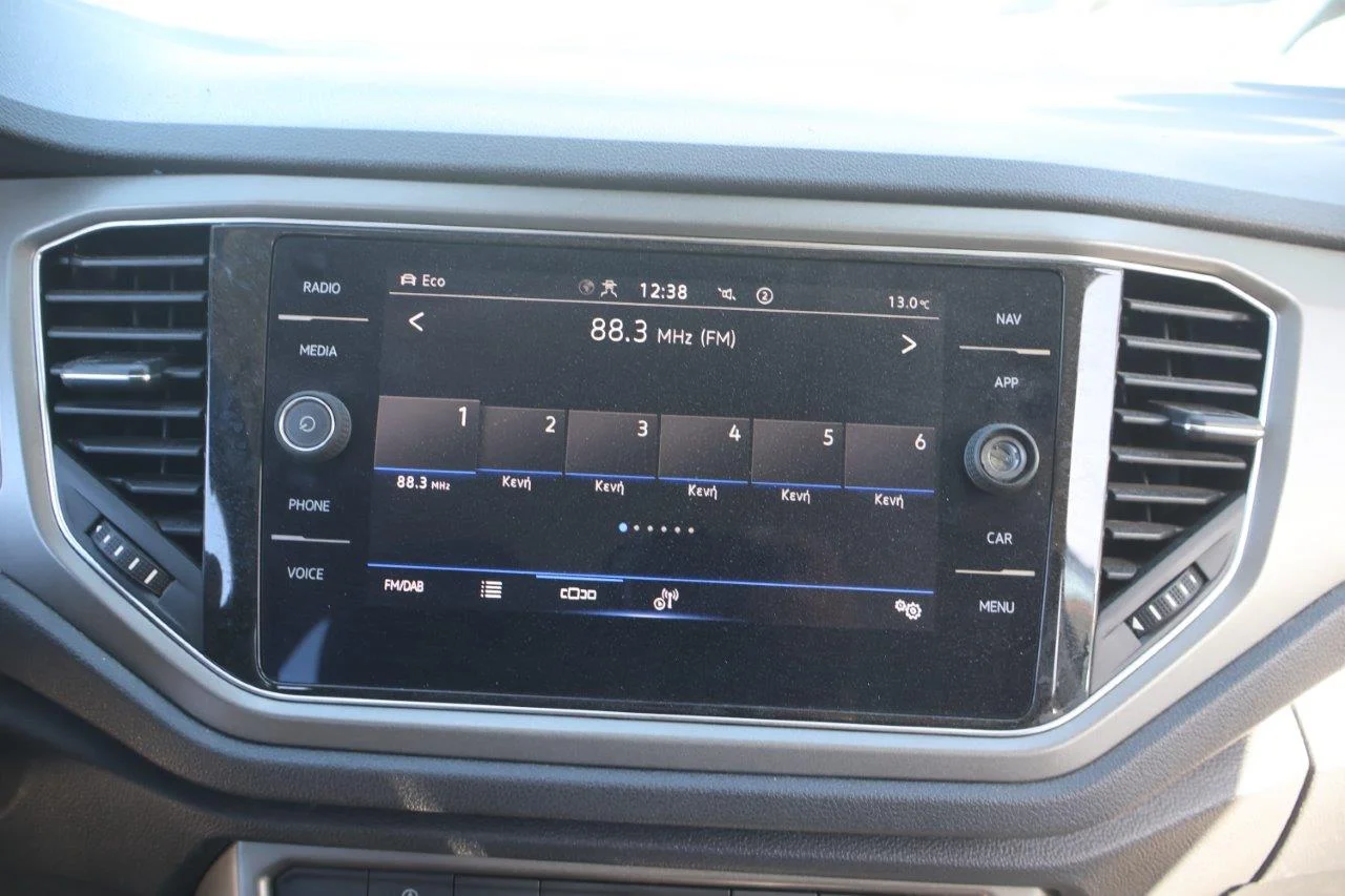 Volkswagen T-Roc - View model 25
