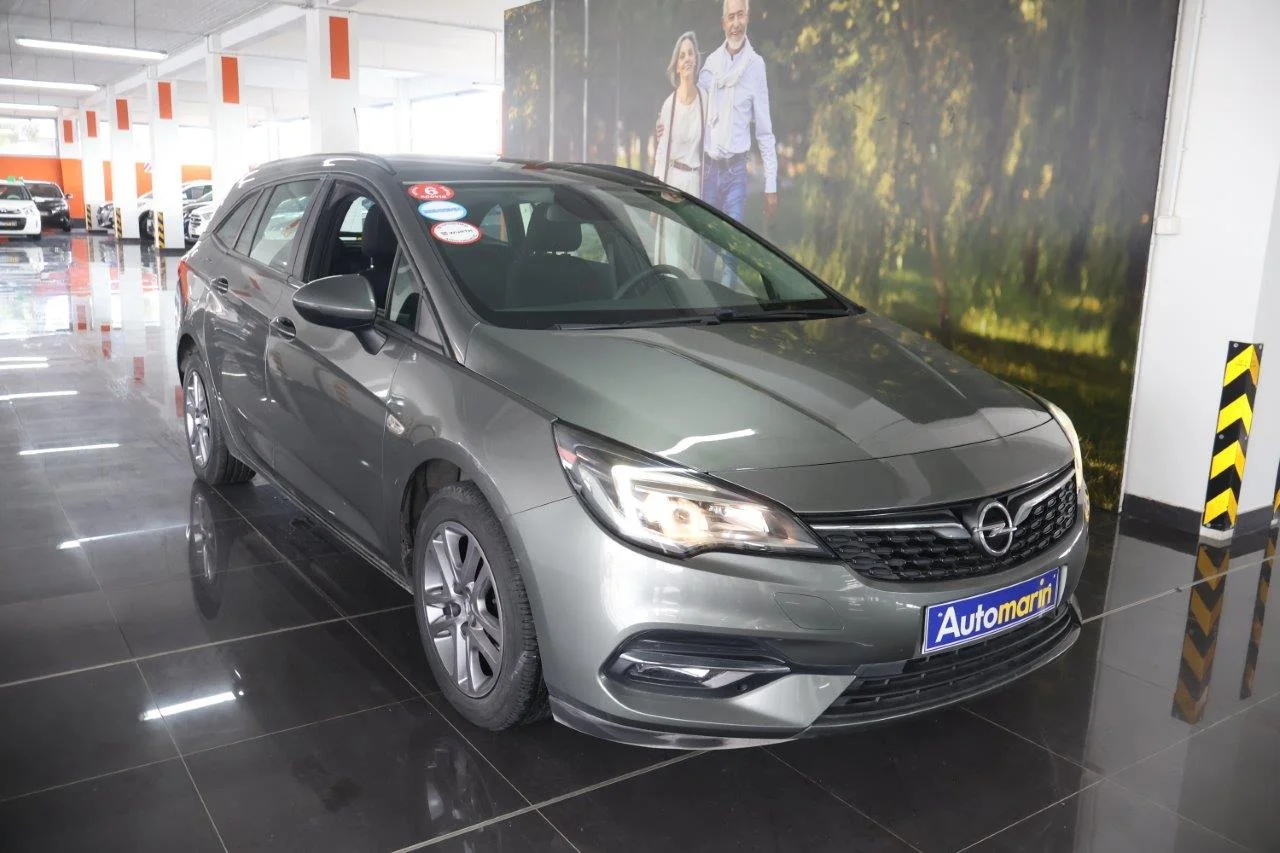 View 4 - Opel Astra - 2020