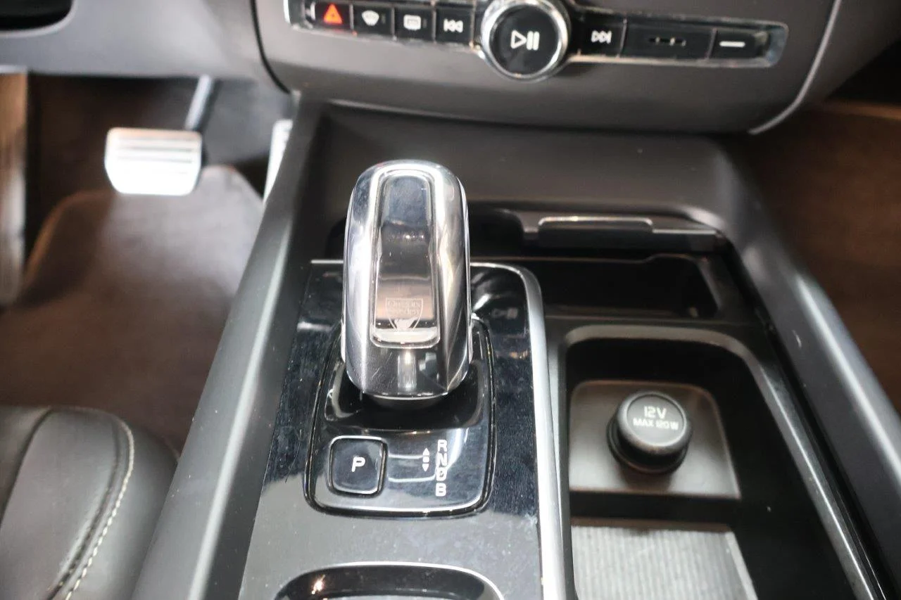 Volvo XC 60 - View model 25