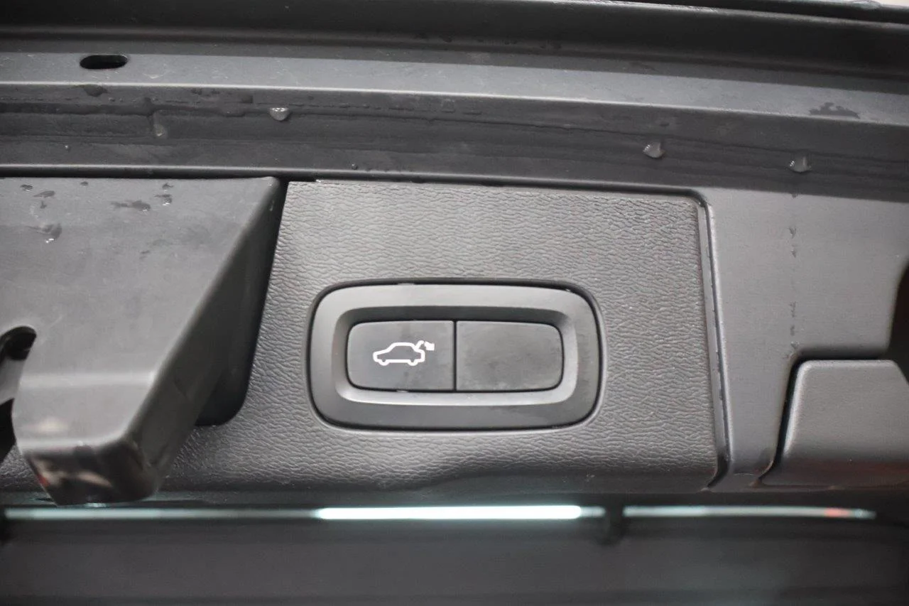 Volvo XC 60 - View model 49