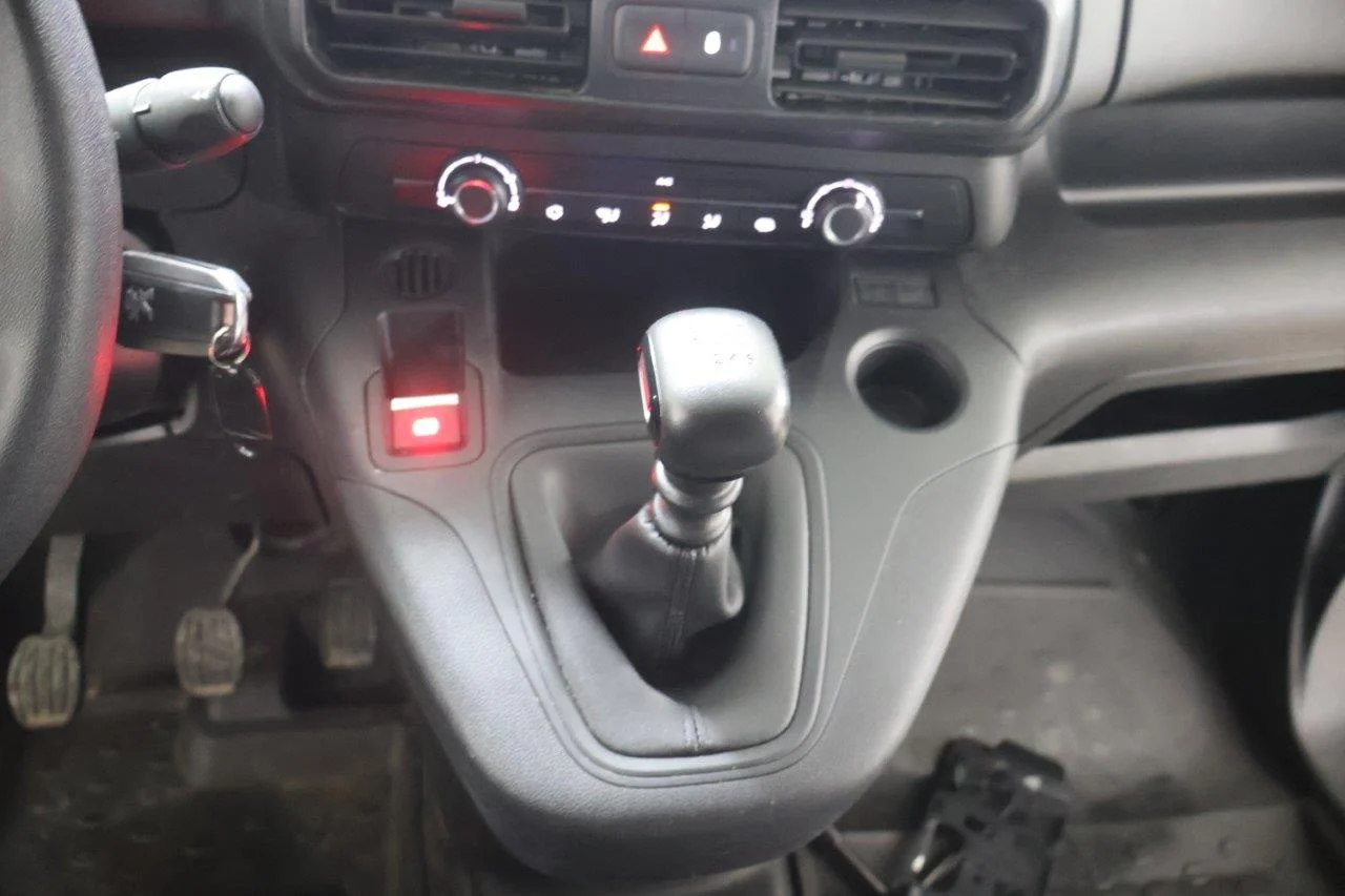 Peugeot Partner - View model 27