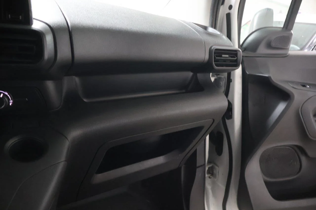Peugeot Partner - View model 28