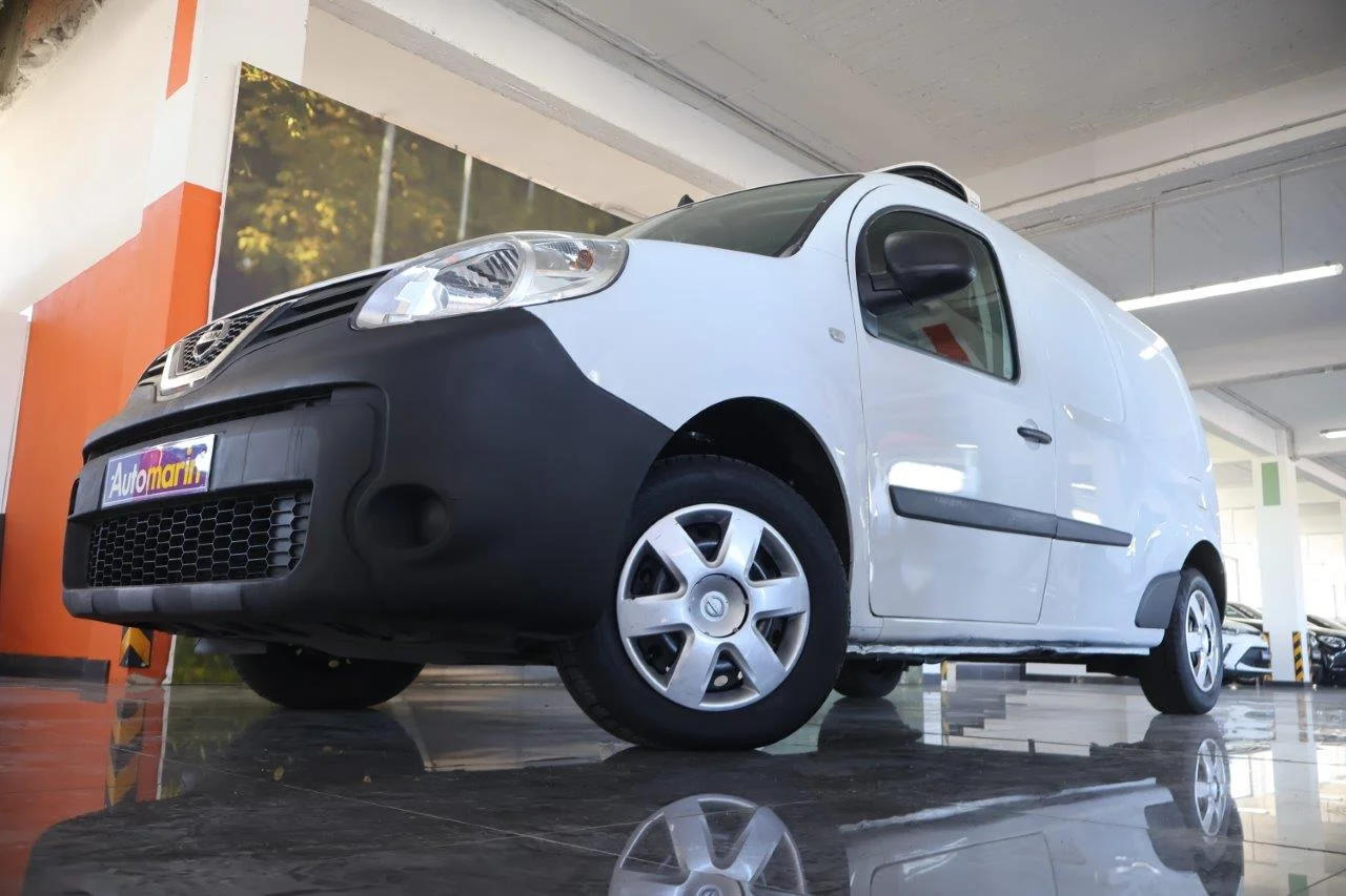 View 2 - Nissan NV250 - 2020